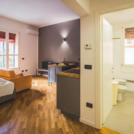 Getthekey S.felice Apartment