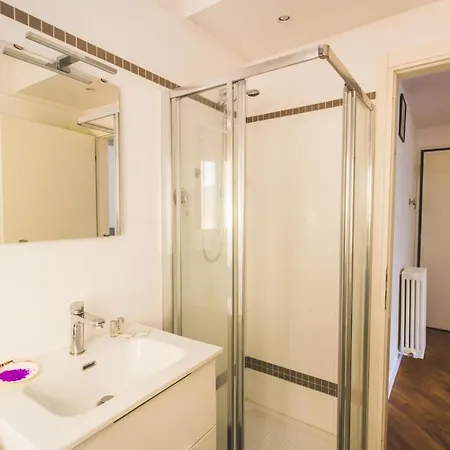 Getthekey S.felice Apartment *